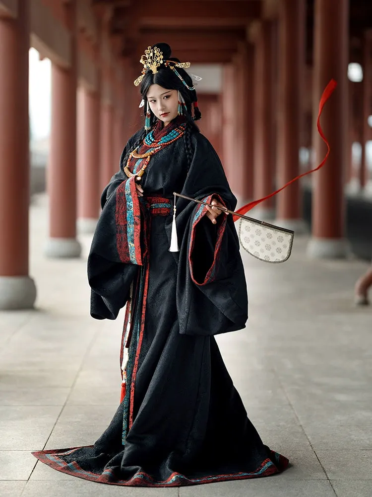 Historically Accurate Han Dynasty Hanfu, Straight Hem Robe, Moment 须臾